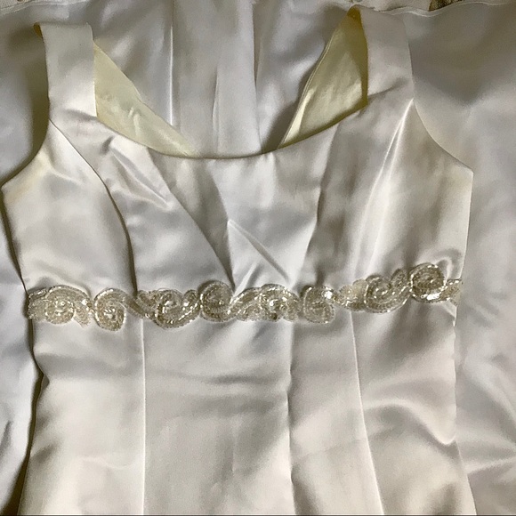 White Long Formal Dress with a Beaded Waist - XS - Picture 6 of 10